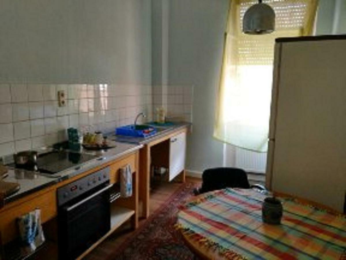 Zimmer In Kaiserslautern Exterior photo